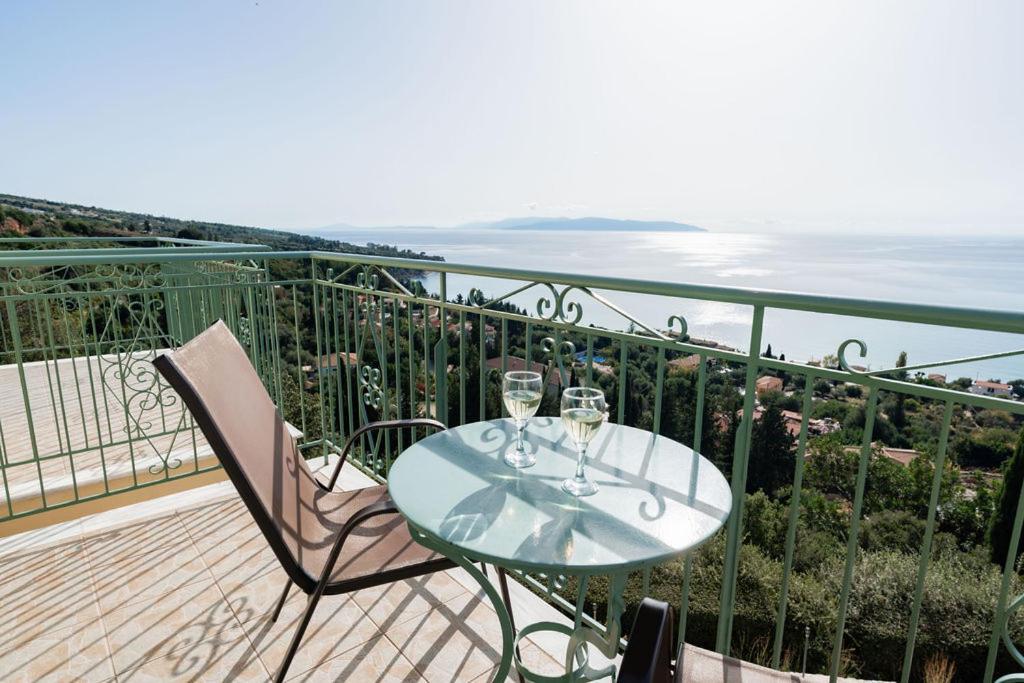 Apartamento Eagle'S Nest Lourdata  Exterior foto